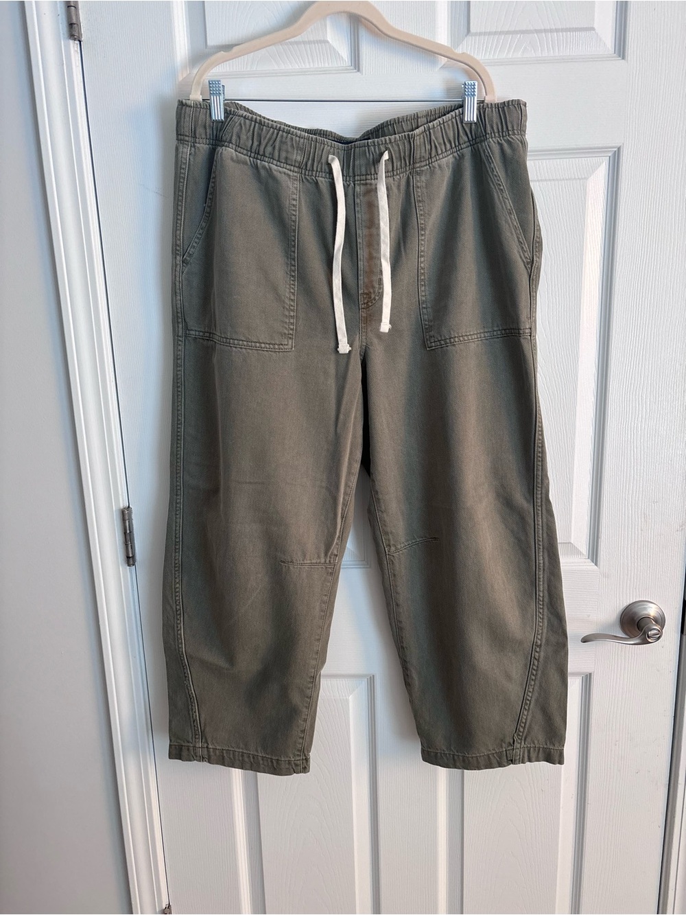 GAP Factory Olive Cropped Barrel  Drawstring Pants